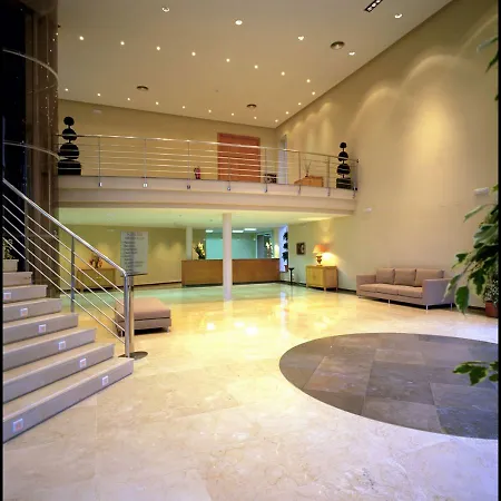 Otel De 4*