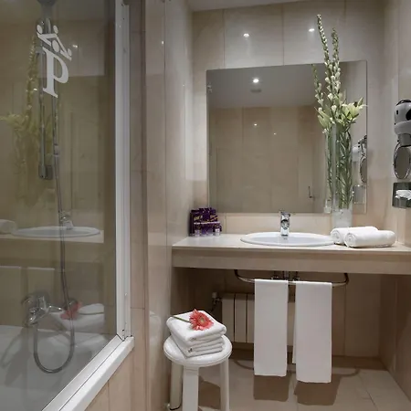 De 4* Córdoba