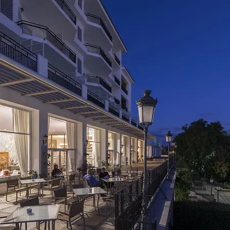 帕拉多科尔多瓦酒店 4*